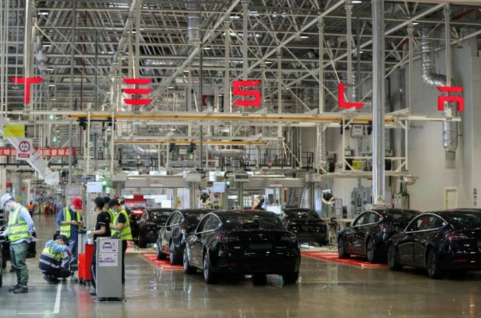 Tesla đồng thời triển khai một chương trình triệu hồi riêng đối với khoảng 2,74 triệu Model 3 và Model Y để cải thiện khả năng giám sát sự chú ý của tài xế. Ảnh: Reuters.