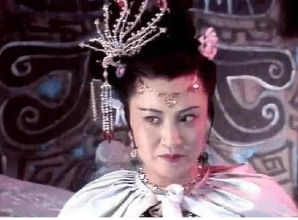 Bạch Cốt Tinh.