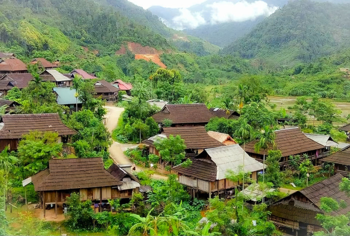Làng Thái cổ Mường Đán (Long Thắng), xã Hạnh Dịch, huyện Quế Phong. Ảnh: Hà Huy.&nbsp;