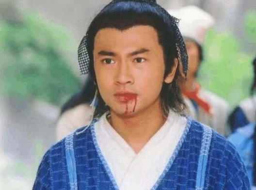 Tô Hữu Bằng được yêu thích nhờ vẻ thư sinh, trẻ trung khi hóa thân thành Trương Vô Kỵ.