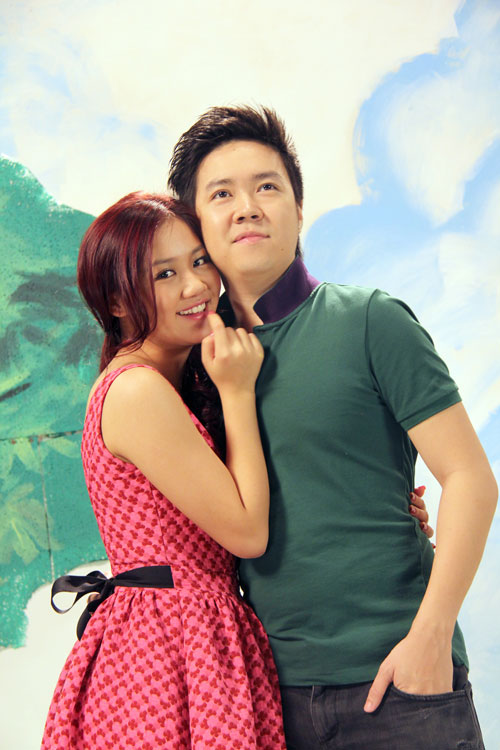 Văn Mai Hương và Lê Hiếu trong MV Ngày chung đôi.