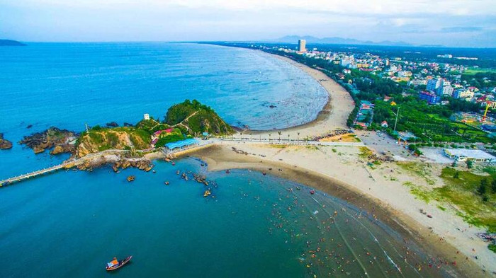 Cảnh biển đẹp như tranh ở xứ Nghệ. Ảnh: Sưu tầm