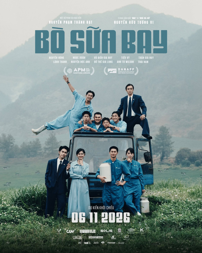 Bò Sữa Bay đưa khán giả trở về Mộc Châu những năm 1990 với câu chuyện pha trộn tình cảm, hài và hành động. Ảnh: NSX.