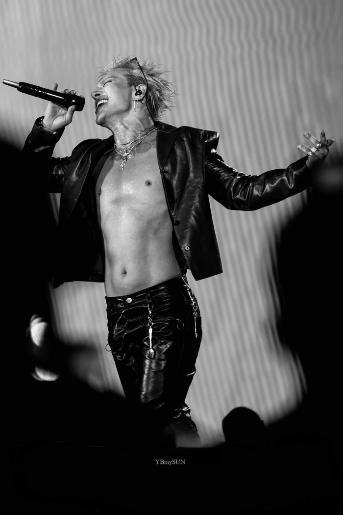 BIGBANG phô diễn 3 màu sắc solo trong concert kỷ niệm 20 năm Ảnh 4