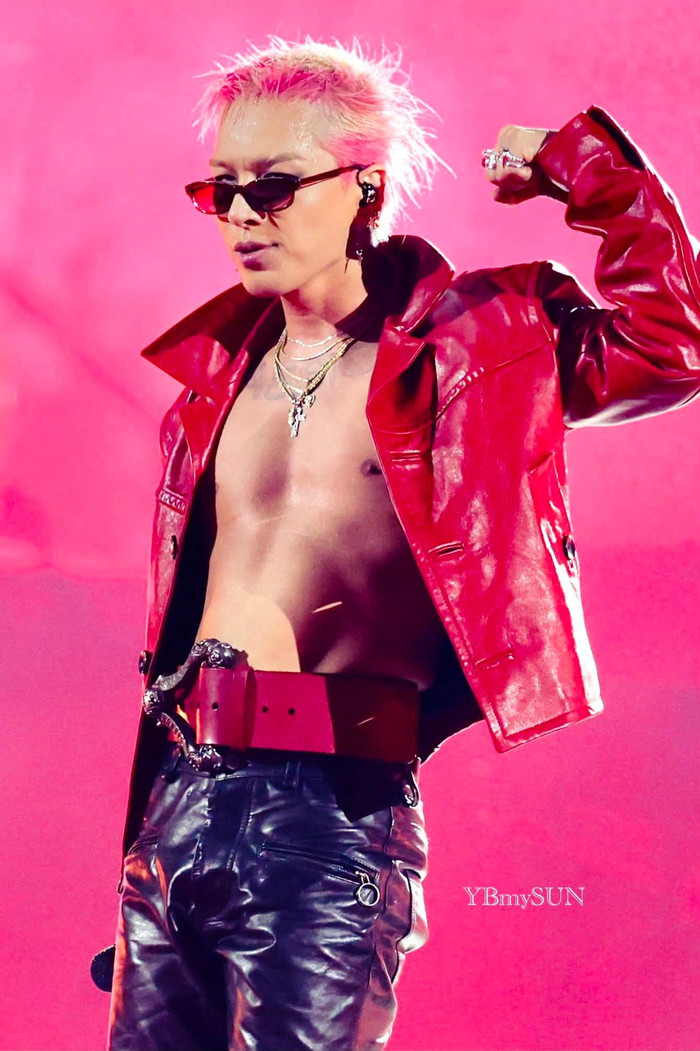 BIGBANG phô diễn 3 màu sắc solo trong concert kỷ niệm 20 năm Ảnh 5