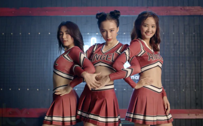 Hạ Quyên trong Glee Việt Nam là một trong những vai diễn đáng chú ý cuối cùng của Angela Phương Trinh.