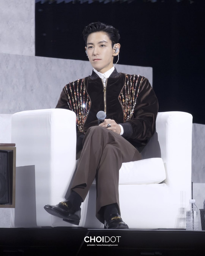 BIGBANG kỷ niệm 20 năm: Ba thành viên hội ngộ, T.O.P lặng lẽ viết chương riêng Ảnh 6