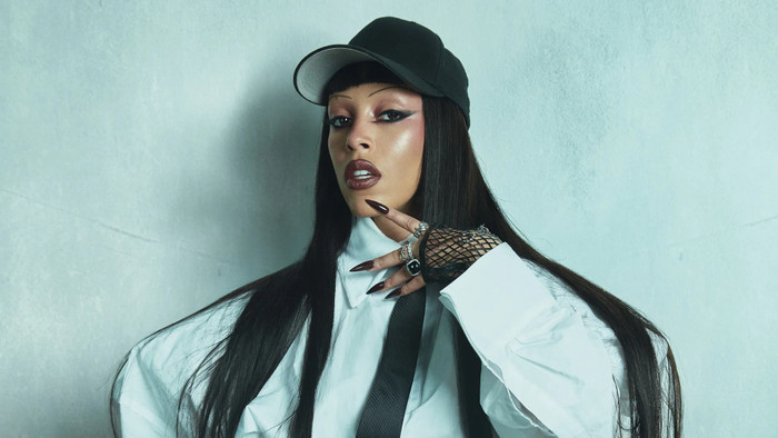 Doja Cat không biết nữ ca sĩ đang thống trị Billboard là ai Ảnh 3