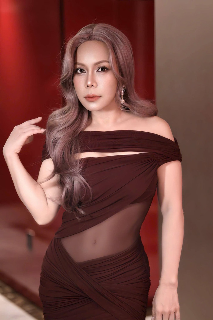 Sau những thành quả đã đạt được của nữ nghệ sĩ, khán giả càng có lý do để chờ đợi một lựa chọn đủ đặc biệt của Việt Hương. Ảnh: FBNV