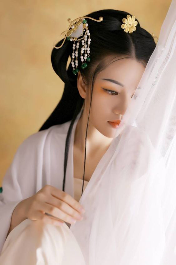 Không chỉ nổi tiếng bởi nhan sắc, Tây Thi còn gắn với một trong những câu chuyện mỹ nhân kế được lưu truyền rộng rãi nhất trong lịch sử Trung Hoa.&nbsp;