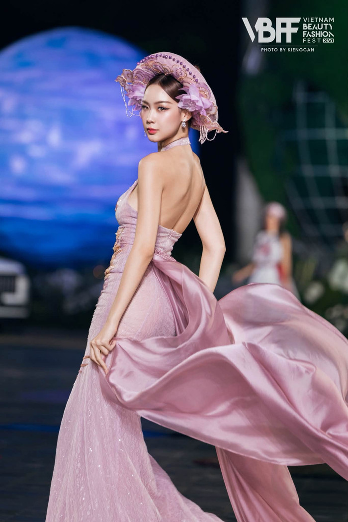 Bảo Ngọc gây ấn tượng ở các phần thi phụ tại Miss World.