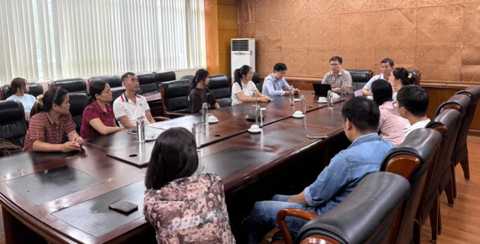 Hơn 30 phụ huynh, thí sinh ngỡ ngàng khi từ đỗ thành trượt vào ĐHQG Hà Nội.&nbsp;