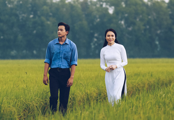 Mai Tài Phến và Mỹ Tâm trong MV Đừng Hỏi Em.