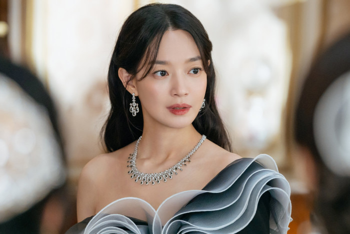 The Remarried Empress quy tụ Shin Min Ah, Ju Ji Hoon, Lee Jong Suk và Lee Se Young.