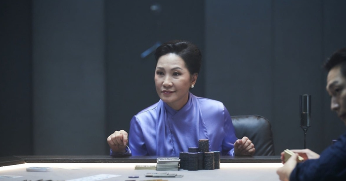Hồng Đào đảm nhận vai Chủ tịch Thảo trong Tazza 4: The Song of Beelzebub, đại diện Việt Nam trong dự án điện ảnh Hàn Quốc quy mô quốc tế. Ảnh: Soompi.