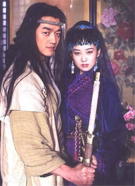 Lệnh Hồ Xung và Nhậm Doanh Doanh.&nbsp;