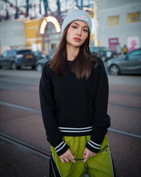 Prang Nuanwan Phanchet - ái nữ duy nhất của Madam Pang.