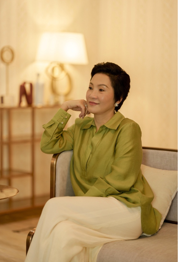 Nghệ sĩ Hồng Đào.