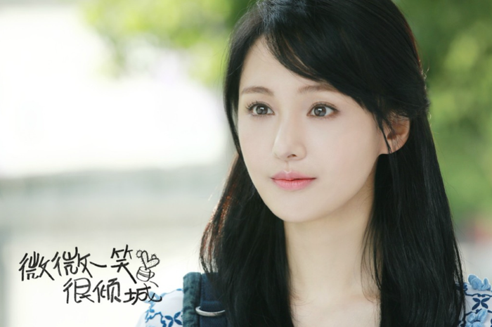 Những bộ phim như Yêu em từ cái nhìn đầu tiên từng giúp tên tuổi Trịnh Sảng phủ sóng rộng rãi và sở hữu lượng người hâm mộ đông đảo. Ảnh: Weibo.