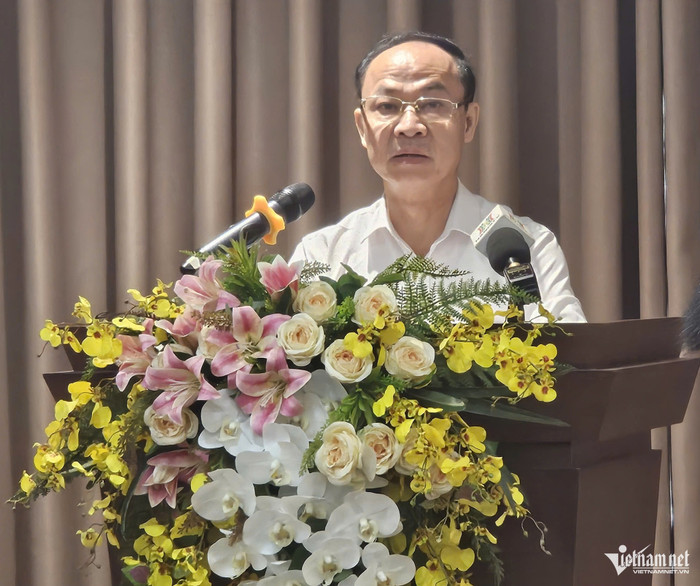 Ông Nguyễn Quang Tuấn, Phó Giám đốc Sở GD&ĐT Hà Nội thông tin tại buổi hội nghị.