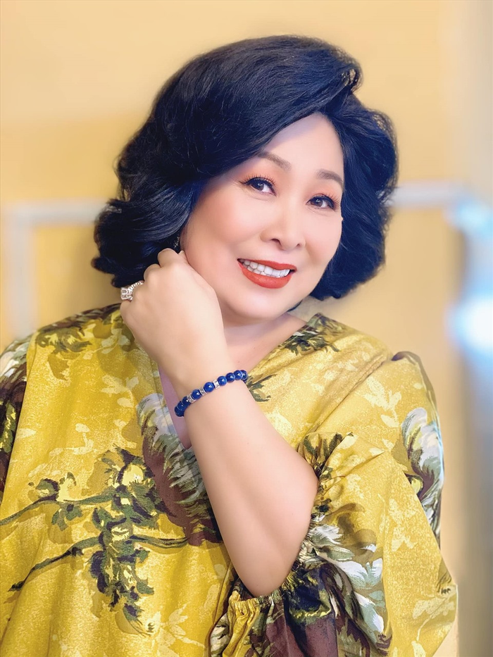 Sắp tới, NSND Hồng Vân tiếp tục thử sức với Lên Hương, dự án điện ảnh của đạo diễn Khương Ngọc.