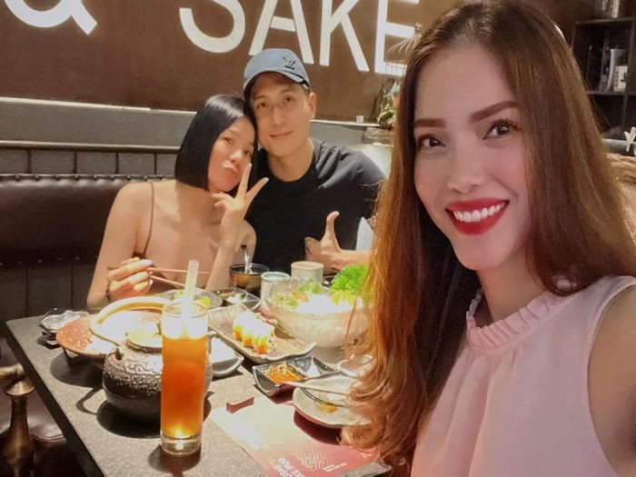 Lệ Quyên xác nhận danh tính cô gái vui vẻ khoác tay Lâm Bảo Châu trước mặt mình Ảnh 4