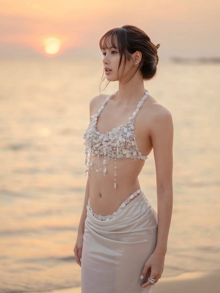 Bức ảnh gợi cảm của Lisa bị chỉ trích, nghi đạo nhái Ayra Starr Ảnh 1