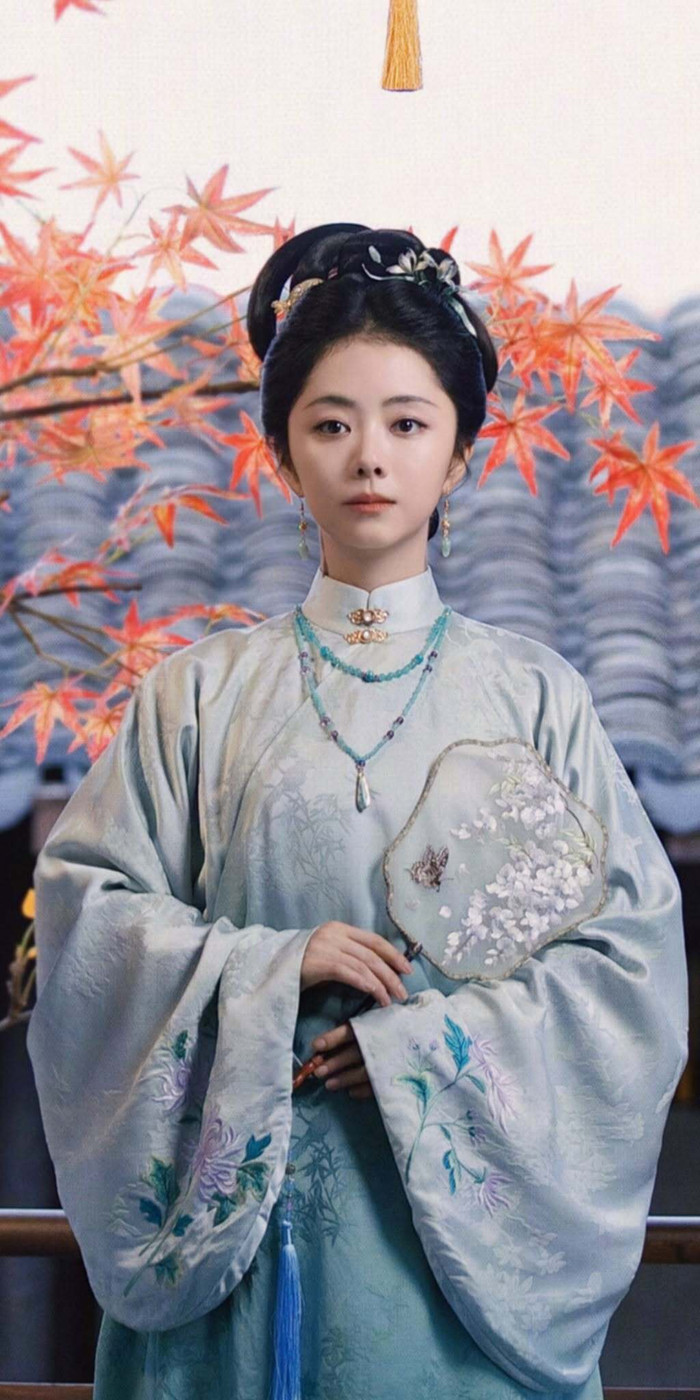 Đàm Tùng Vận sẽ tái xuất với bộ phim cổ trang nữ cường Lan Hương Như Cố. Ảnh: Weibo