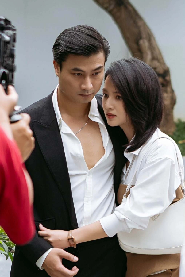 Cương và Mai trở thành tuyến cảm xúc được khán giả quan tâm nhất ở chặng cuối của Lửa Trắng. Ảnh: VTV.