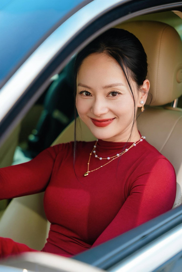 Lan Phương tiếp tục thử sức với những hình tượng có tâm lý phức tạp. Ảnh: FBNV.