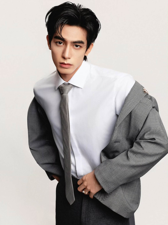 Tống Uy Long dẫn đầu với 1.917 phiếu. Ảnh: Weibo