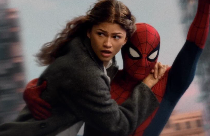 Peter Parker trở lại với hình tượng 'Người Nhện khu phố', đối mặt những thử thách mới sau các sự kiện của No Way Home.