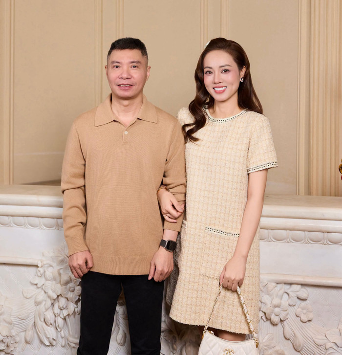 NSND Công Lý và vợ là Ngọc Hà.