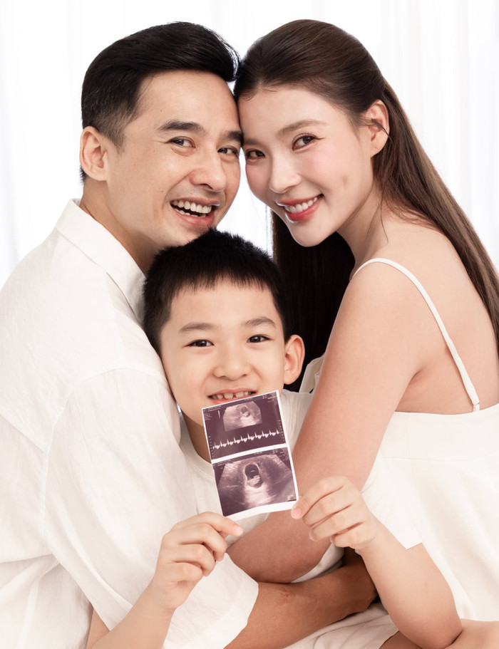 Sau con trai đầu lòng, Lương Thế Thành và Thúy Diễm háo hức chờ đón thêm thành viên mới.