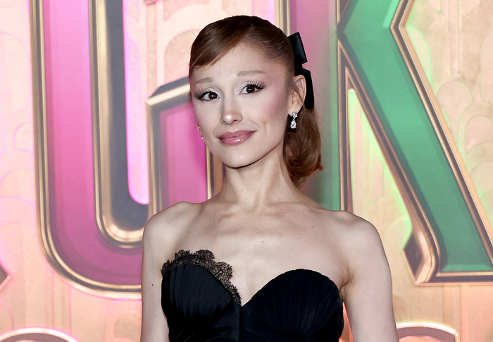 Ariana Grande muốn tận hưởng khoảng thời gian nghỉ ngơi bên những người thân thiết sau nhiều tháng liên tục bận rộn.