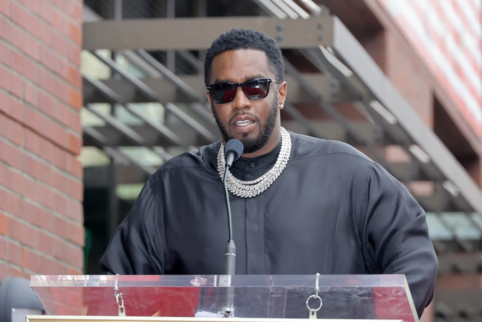 Ngày được trả tự do của Sean 'Diddy' Combs tiếp tục thay đổi.