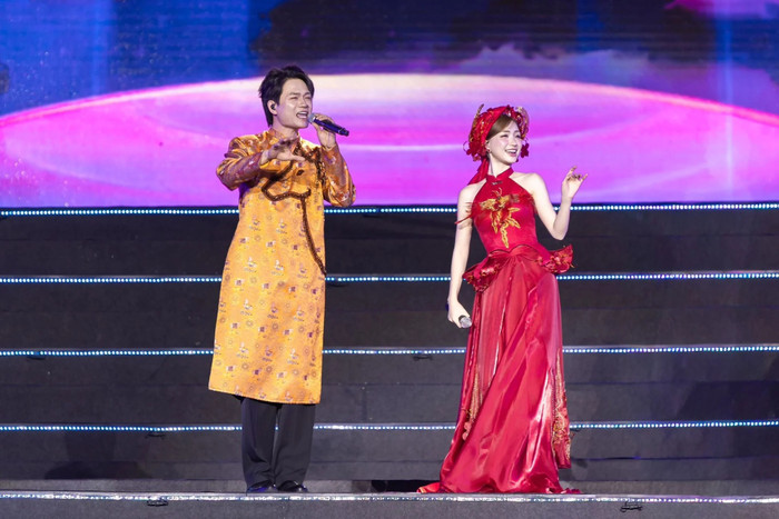 Hòa Minzy và Tuấn Cry từng tạo ra 'cú nổ' nhạc Việt mang tên Bắc Bling.