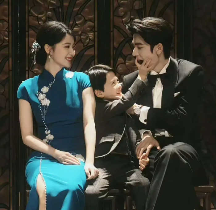 Phiên bản ngoại truyện song song phần nào xoa dịu nỗi đau của khán giả với cái kết viên mãn cho tất cả các nhân vật. Ảnh: IQIYI