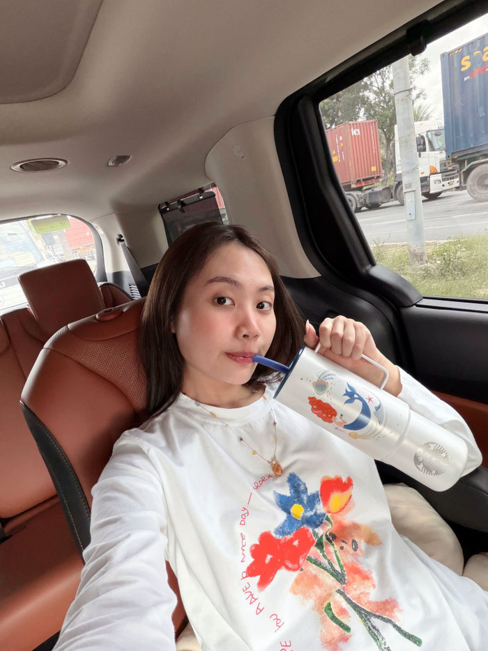 Gần đây, Phương Mỹ Chi liên tục úp mở về chuyện cưới hỏi, khiến nhiều khán giả thích thú.