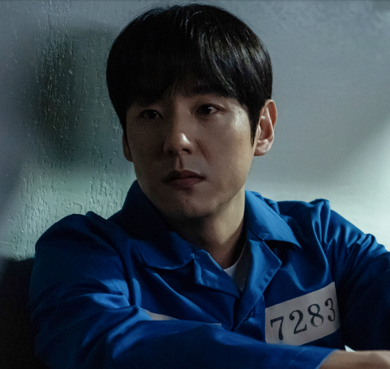 Kwak Si Yang trở lại với vai Jin Seung Joo, nhân vật từng gây bất ngờ khi lộ diện là phản diện cuối mùa 1.