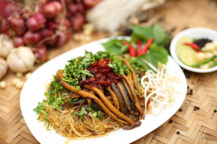 Miến lươn xứ Nghệ. Ảnh: iVivu