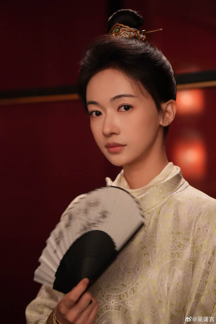 Sau 8 năm, “thiên lôi” của Ngô Cẩn Ngôn một lần nữa gây bão màn ảnh. Ảnh: Weibo.