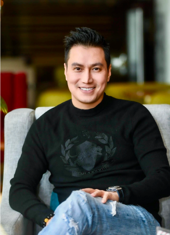 Diễn viên Việt Anh.