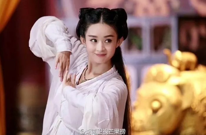 Triệu Lệ Dĩnh - vai Hoa Thiên Cốt.