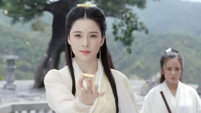 Câu nói về Chung Nam Sơn và Hoạt Tử Nhân Mộ được xem là manh mối cho thấy Hoàng Sam nữ tử là hậu nhân của Dương Quá và Tiểu Long Nữ. Ảnh: Sohu.