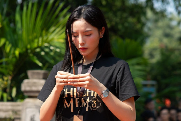 Kỳ Duyên nhận những lời khen trong quá trình làm việc.