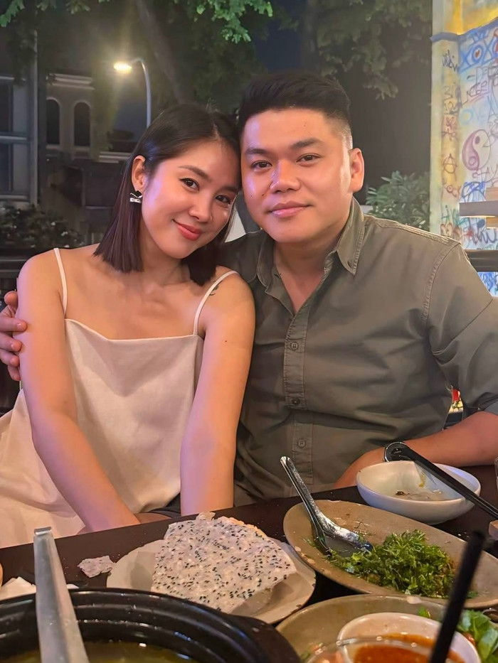 Vợ chồng diễn viên Lê Phương đón thêm cột mốc mới trong hôn nhân. Ảnh: FBNV