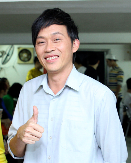 &nbsp;NSƯT Hoài Linh.