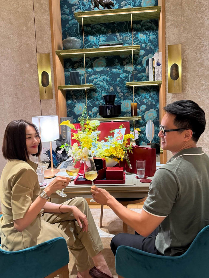 Thanh Hằng đang tận hưởng cuộc sống hôn nhân êm ấm bên chồng nhạc trưởng. Ảnh: FBNV