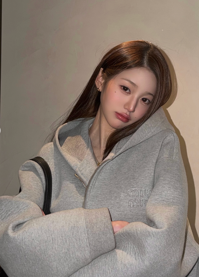 Jang Won Young cũng từng vướng vào những tranh cãi liên quan đến thái độ.
